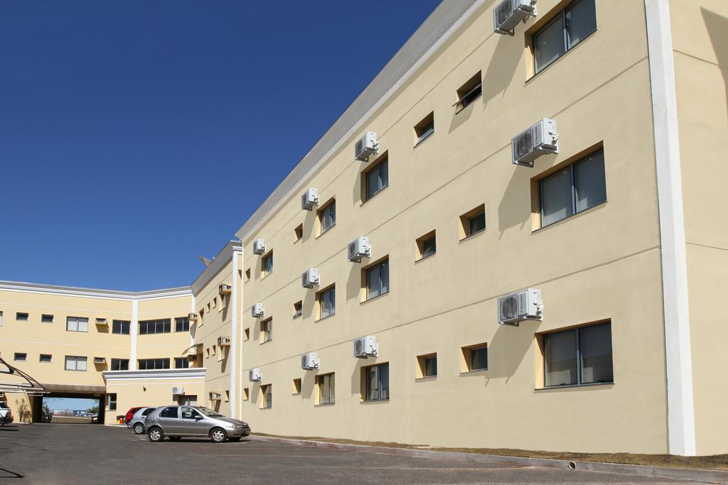 Hotel Jaguar Uberaba Exterior photo
